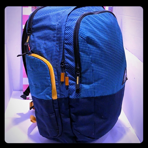 COPY - NEW/ NWOT OGIO Unisex Computer/Laptop Backpack Bag - Picture 2 of 8